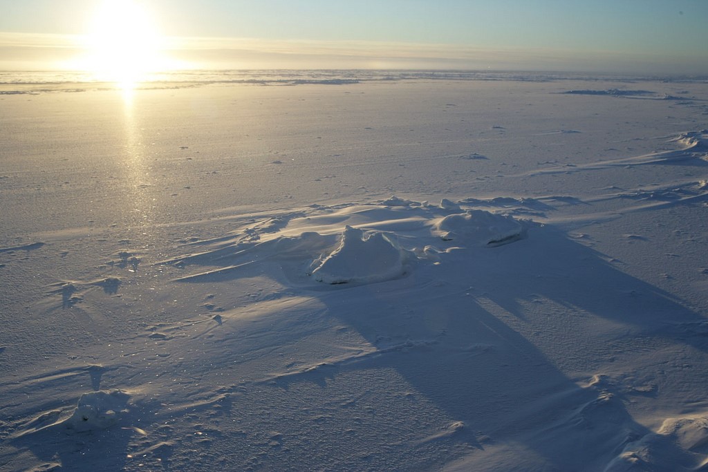 Arctic sunrise (Photo Credit: Mike Dunn, NC State Museum of Natural Sciences - NOAA Climate Program Office, NABOS 2006 Expedition)