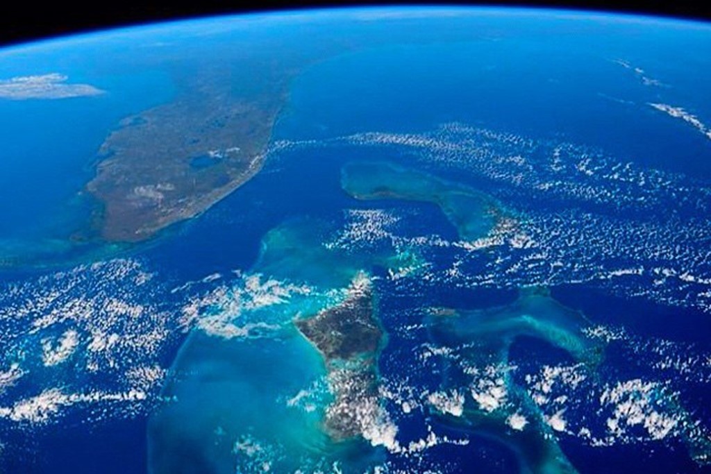 shot of Earth - Florida and the Bahamas - from the International Space Station (Photo Credit: Reid Wiseman, NASA)