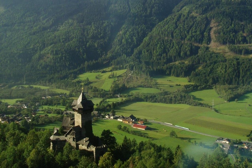 AUSTRIA: A castle and mountain valley in the Alps (Photo Credit: Central Intelligence Agency (CIA) - The World Factbook)