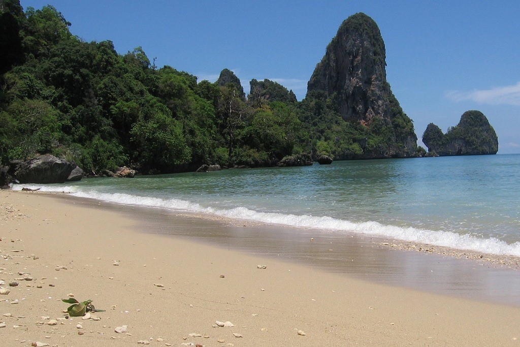 THAILAND: A beach in Krabi, Thailand (Photo Credit: Debra Tillinger, National Oceanic and Atmospheric Administration)