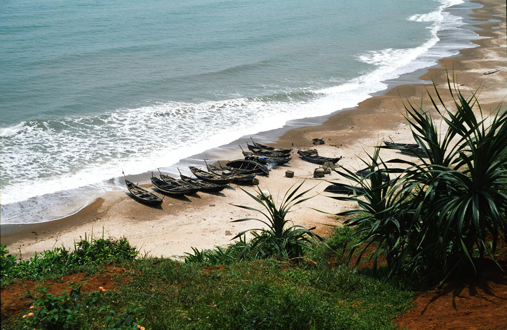 VIETNAM: Fishing boats along the coast of the South China Sea in Vinh Moc (Photo Credit: Central Intelligence Agency (CIA) - The World Factbook)